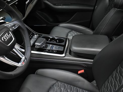 Used 2021 Audi RS Q8 w/ Carbon Optic Package AWD/4WD image 25