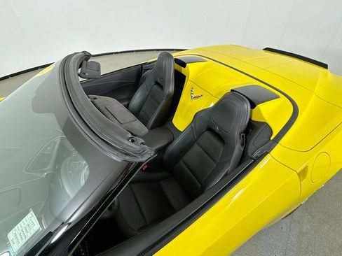 Used 2017 Chevrolet Corvette Stingray Convertible w/ 3LT Preferred Equipment Group RWD image 14