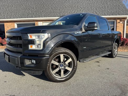 Used 2015 Ford F150 Lariat w/ Equipment Group 502A Luxury image 2