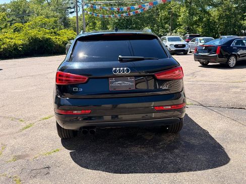 Used 2018 Audi Q3 2.0T Premium Plus w/ Premium Plus Package AWD/4WD image 6