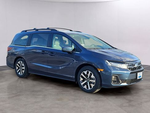 New 2026 Honda Odyssey EX-L image 2
