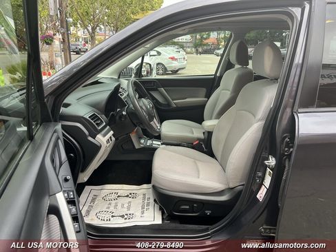 Used 2018 Subaru Forester 2.5i Premium AWD/4WD image 23