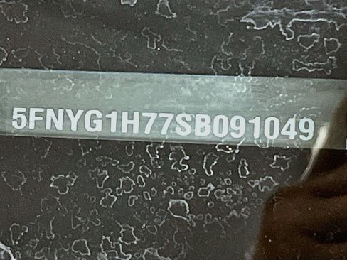 Used 2025 Honda Pilot Touring image 35
