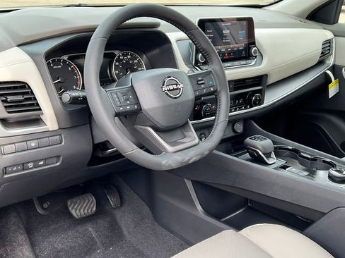 New 2026 Nissan Rogue SV image 16