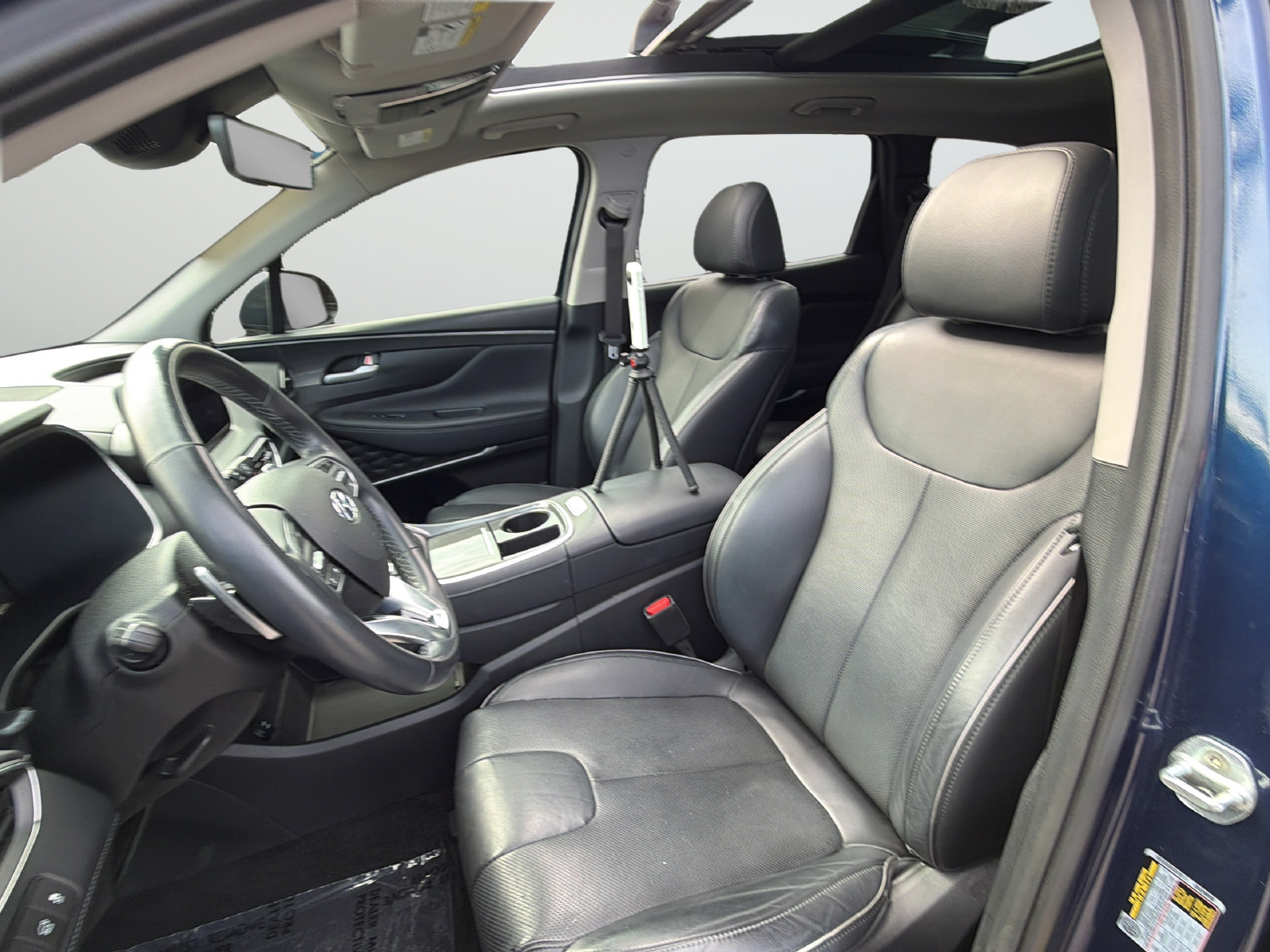 Used 2021 Hyundai Santa Fe SEL w/ Convenience + Premium Package FWD image 31