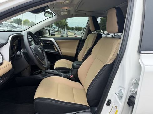 Used 2017 Toyota RAV4 XLE AWD/4WD image 25