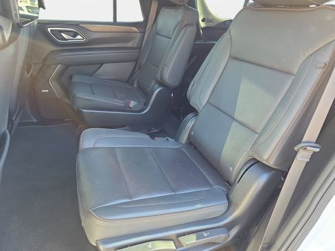 Used 2024 Chevrolet Tahoe High Country image 14