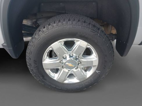 Used 2022 Chevrolet Silverado 2500 LTZ w/ LTZ Premium Package RWD image 10