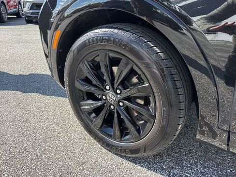 Certified 2025 Buick Envista Sport Touring w/ Convenience I Package image 13