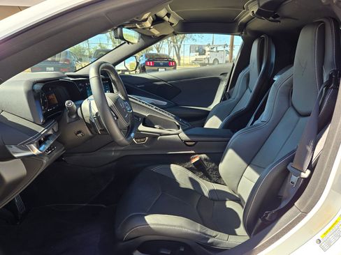 Certified 2025 Chevrolet Corvette E-Ray image 9