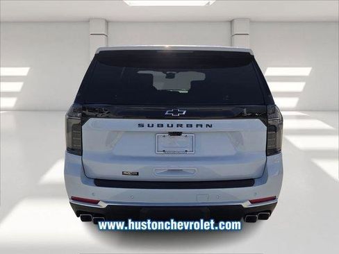 New 2026 Chevrolet Suburban High Country image 5