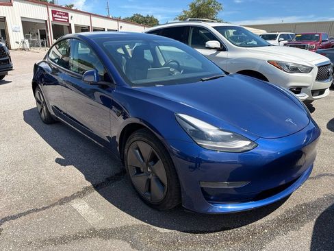 Used 2023 Tesla Model 3 Standard Range RWD image 2