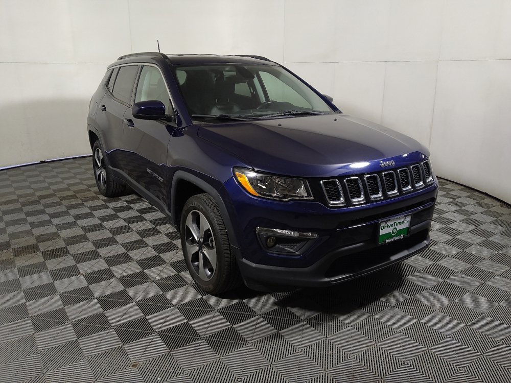 Used 2018 Jeep Compass Latitude w/ Cold Weather Group AWD/4WD image 14