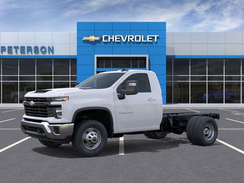 New 2025 Chevrolet Silverado 3500 W/T w/ WT Convenience Package image 3