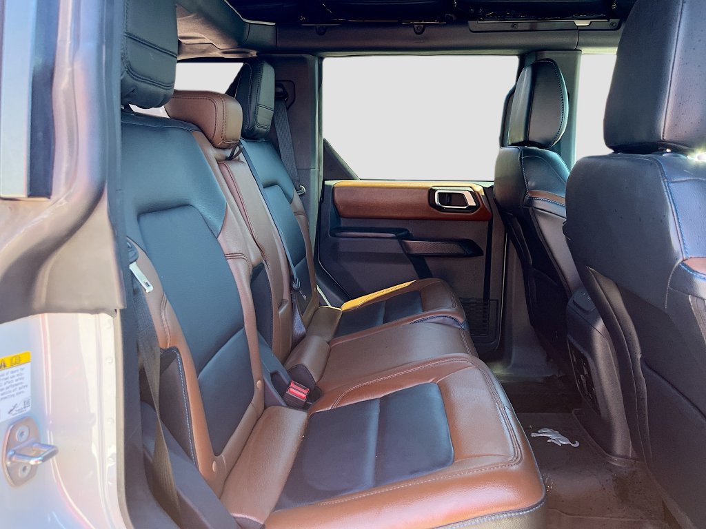 Used 2024 Ford Bronco Outer Banks AWD/4WD image 28