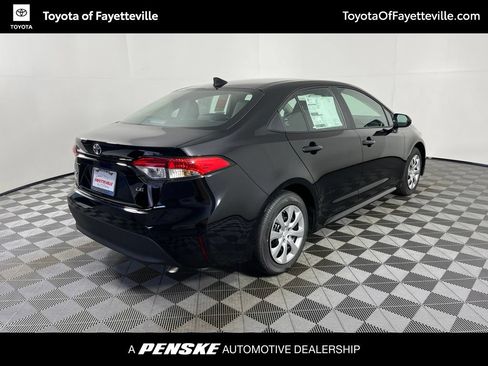Used 2026 Toyota Corolla LE FWD image 13