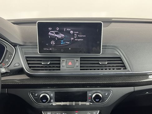 Used 2018 Audi SQ5 Premium Plus w/ Navigation Package image 15