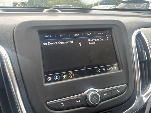 Used 2019 Chevrolet Equinox LS w/ LS Convenience Package AWD/4WD image 18