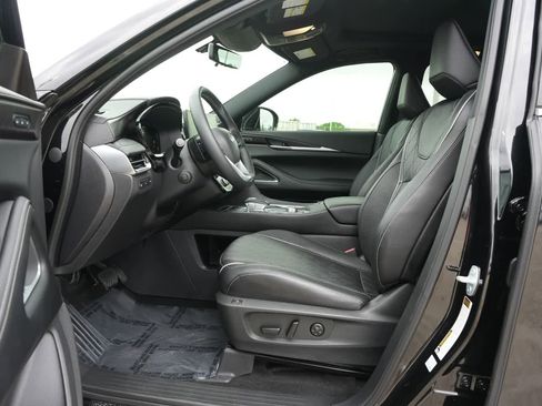 Used 2025 INFINITI QX60 Autograph w/ Cargo Package image 16