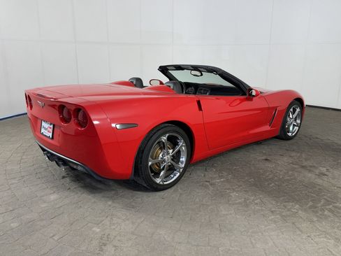 Used 2013 Chevrolet Corvette Convertible w/ 3LT Preferred Equipment Group image 8