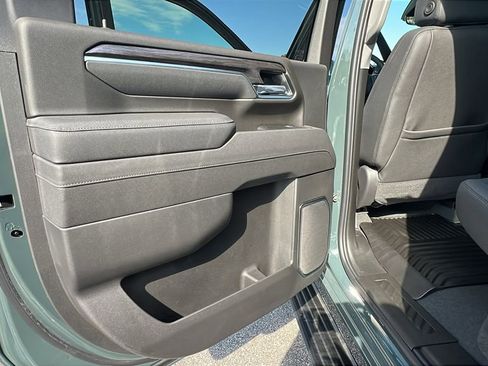 New 2026 Chevrolet Silverado 2500 LTZ w/ Trail Boss Package image 17