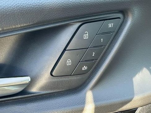 New 2026 Chevrolet Equinox ACTIV w/ Convenience Package III image 10