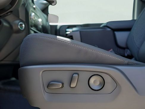 New 2026 GMC Sierra 1500 Pro w/ Pro Value Package image 18