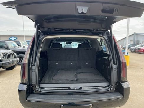 Used 2019 GMC Yukon XL SLT image 20