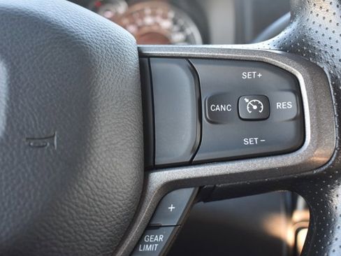 Used 2024 RAM 3500 Tradesman w/ Chrome Appearance Group image 20