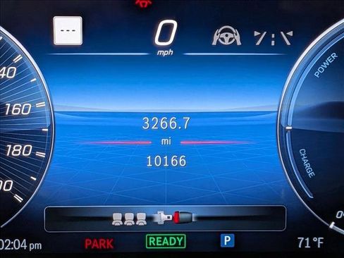 Used 2024 Mercedes-Benz C 63 AMG S image 11