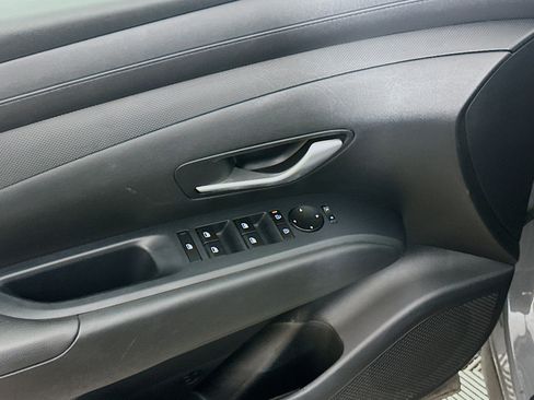 Used 2025 Hyundai Tucson SEL FWD image 15
