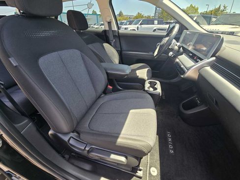 Used 2024 Hyundai Ioniq 5 SEL RWD image 10