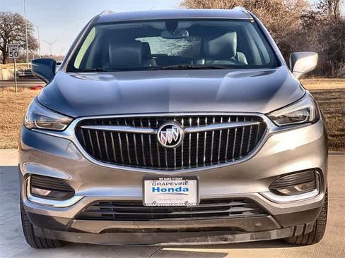 Used 2019 Buick Enclave Essence image 7