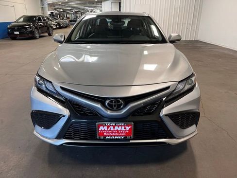 Used 2024 Toyota Camry XSE FWD image 8