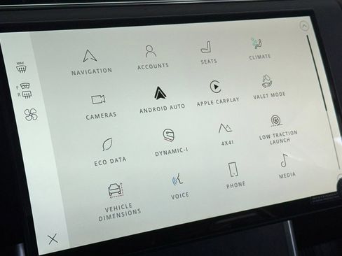 New 2025 Land Rover Range Rover SE image 20