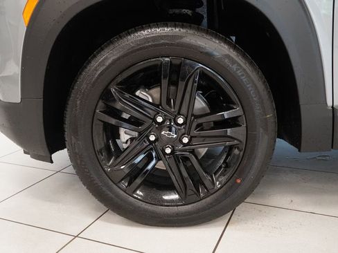 New 2026 Chevrolet TrailBlazer LT w/ Midnight Edition AWD/4WD image 14