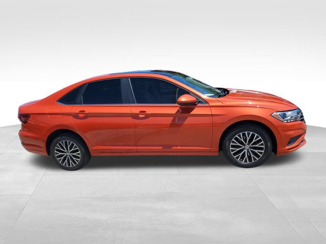 Used 2020 Volkswagen Jetta SE w/ SE Cold Weather Package FWD image 3