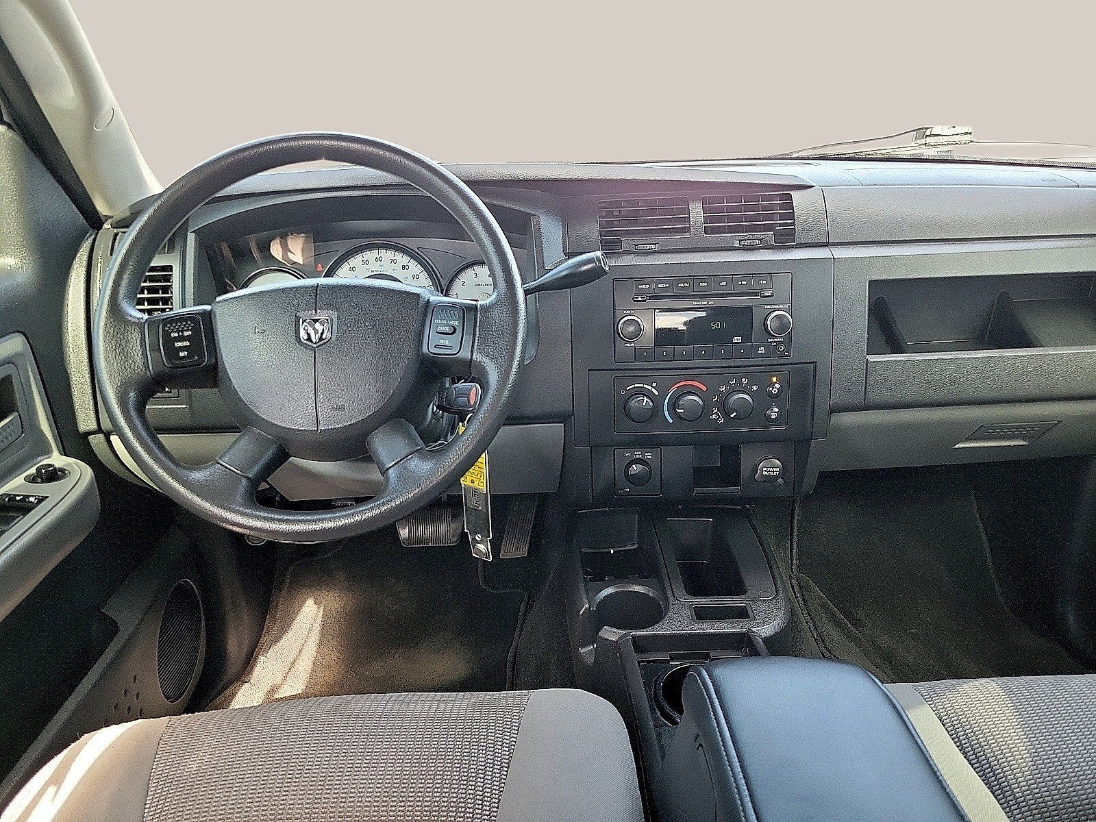 Used 2010 Dodge Dakota Big Horn w/ Utility Group AWD/4WD image 10