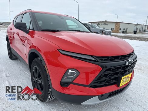 New 2026 Chevrolet Blazer LT w/ Convenience Package image 3
