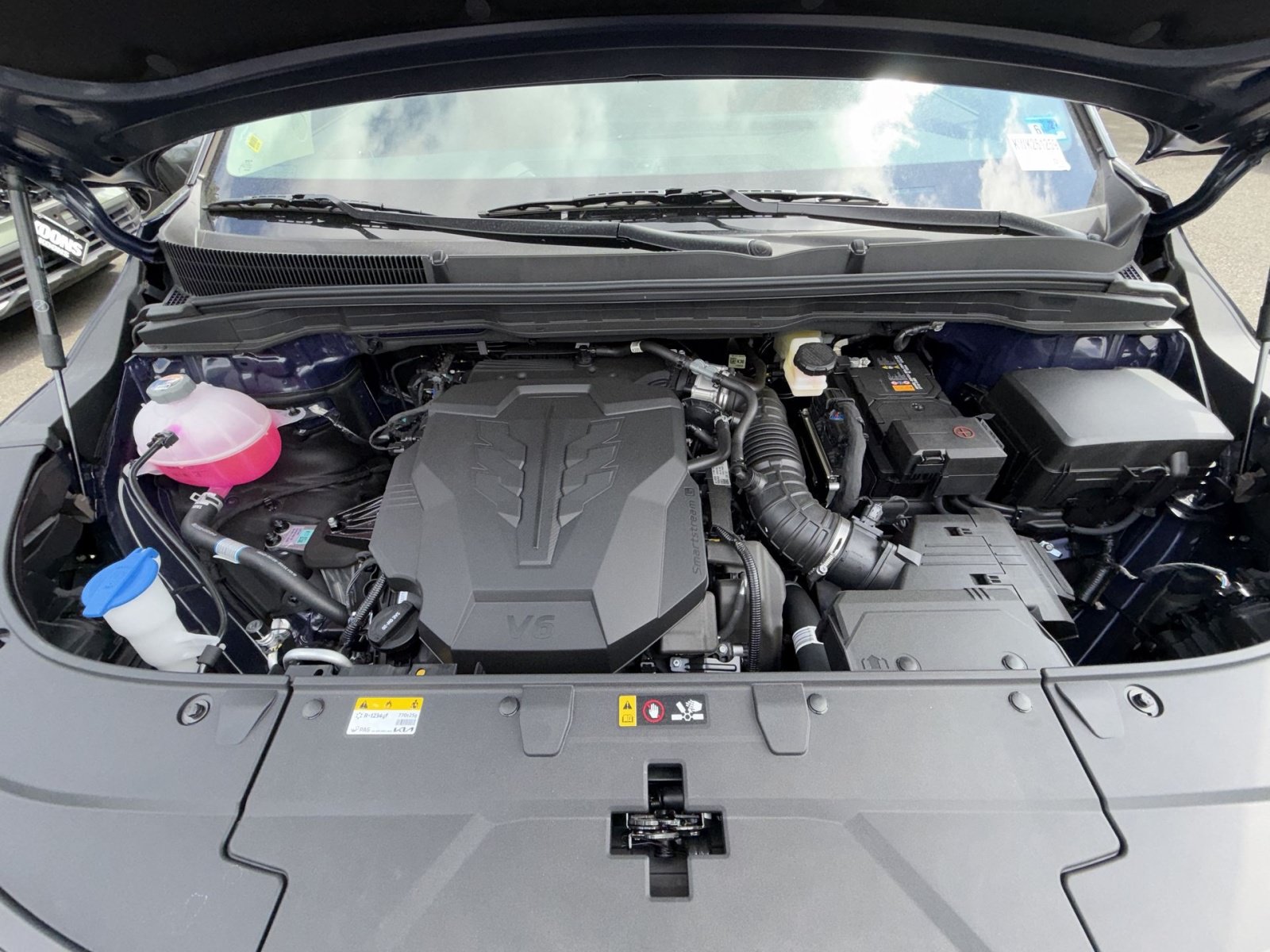 New 2026 Kia Carnival EX FWD image 33