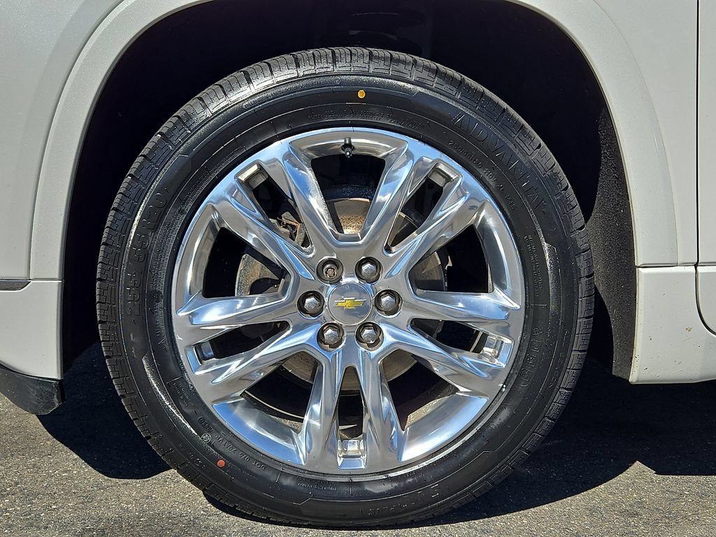 Used 2020 Chevrolet Traverse High Country w/ LPO, Floor Liner Package AWD/4WD image 9