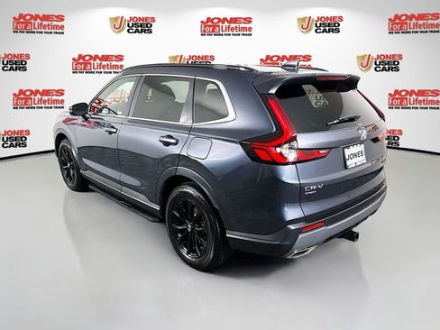 Used 2025 Honda CR-V Sport image 2