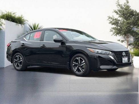 Certified 2025 Nissan Sentra SV w/ All-Weather Package FWD image 1