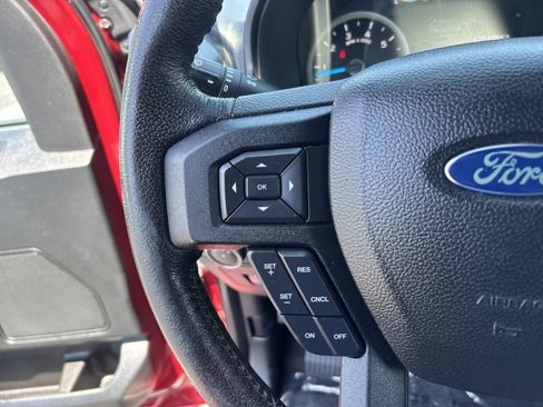 Used 2016 Ford F150 XLT w/ Equipment Group 302A Luxury AWD/4WD image 17