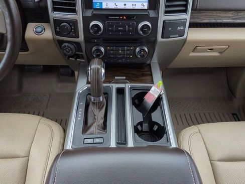 Certified 2018 Ford F150 Lariat w/ Equipment Group 502A Luxury image 20