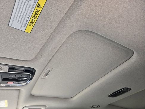 Used 2024 Hyundai Palisade Limited image 27