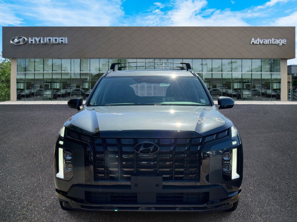 Used 2024 Hyundai Palisade XRT AWD/4WD image 2