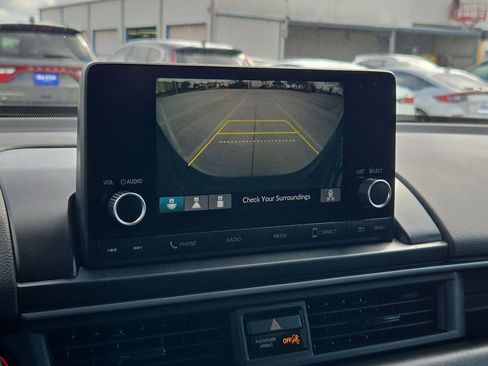 Used 2023 Honda Pilot Sport image 23