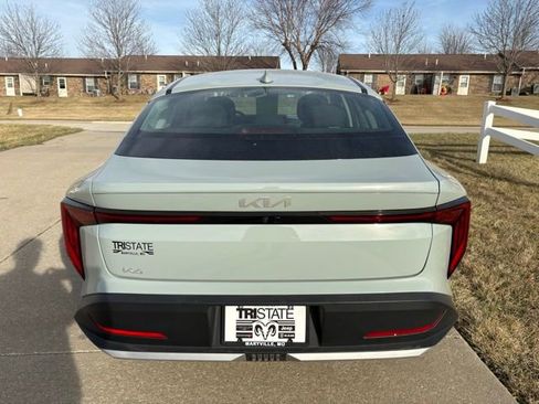 Used 2025 Kia K4 FWD image 5