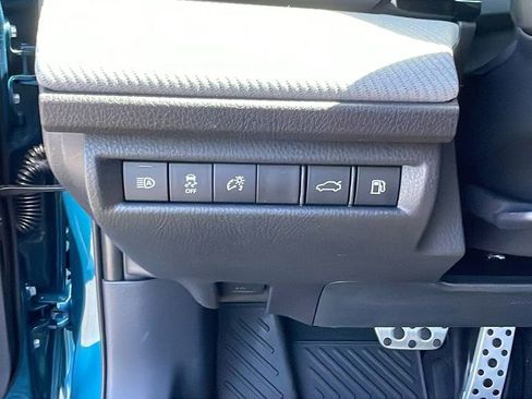 New 2026 Toyota Camry SE image 25